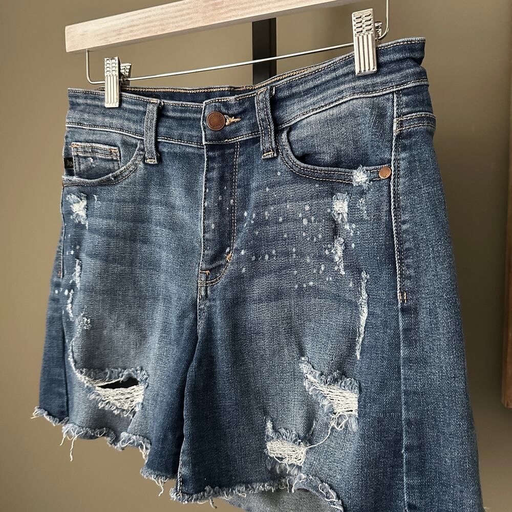 Judy Blue Jean Shorts Women’s M Beach Splash Mid Rise Stretch - Picture 2 of 4
